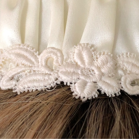 Vintage Bridal Headpiece with Veil - Picture 2 of 7